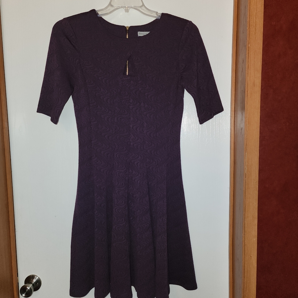 Danny and Nicole Keyhole Purple Women's Dress Size 6